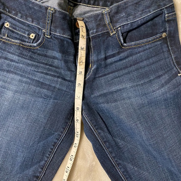 Lots and lots of jeans - Picture 12 of 16